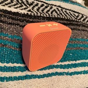 Sonix Bluetooth Speaker